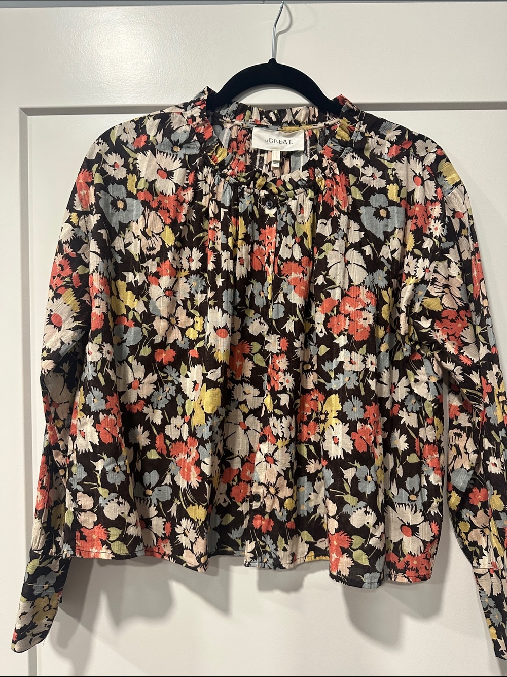 THE GREAT Floral Top in Coral, Black & Cream